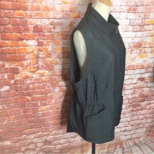 Vintage Blue Mountain Black Sleeveless Zip-Up Tailored  Quilted Vest